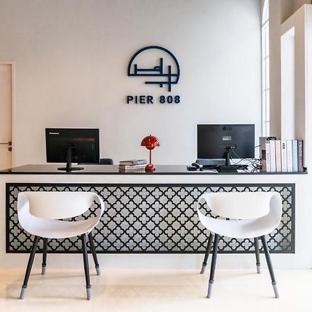 Pier 808 Hostel Bangkok Exterior photo